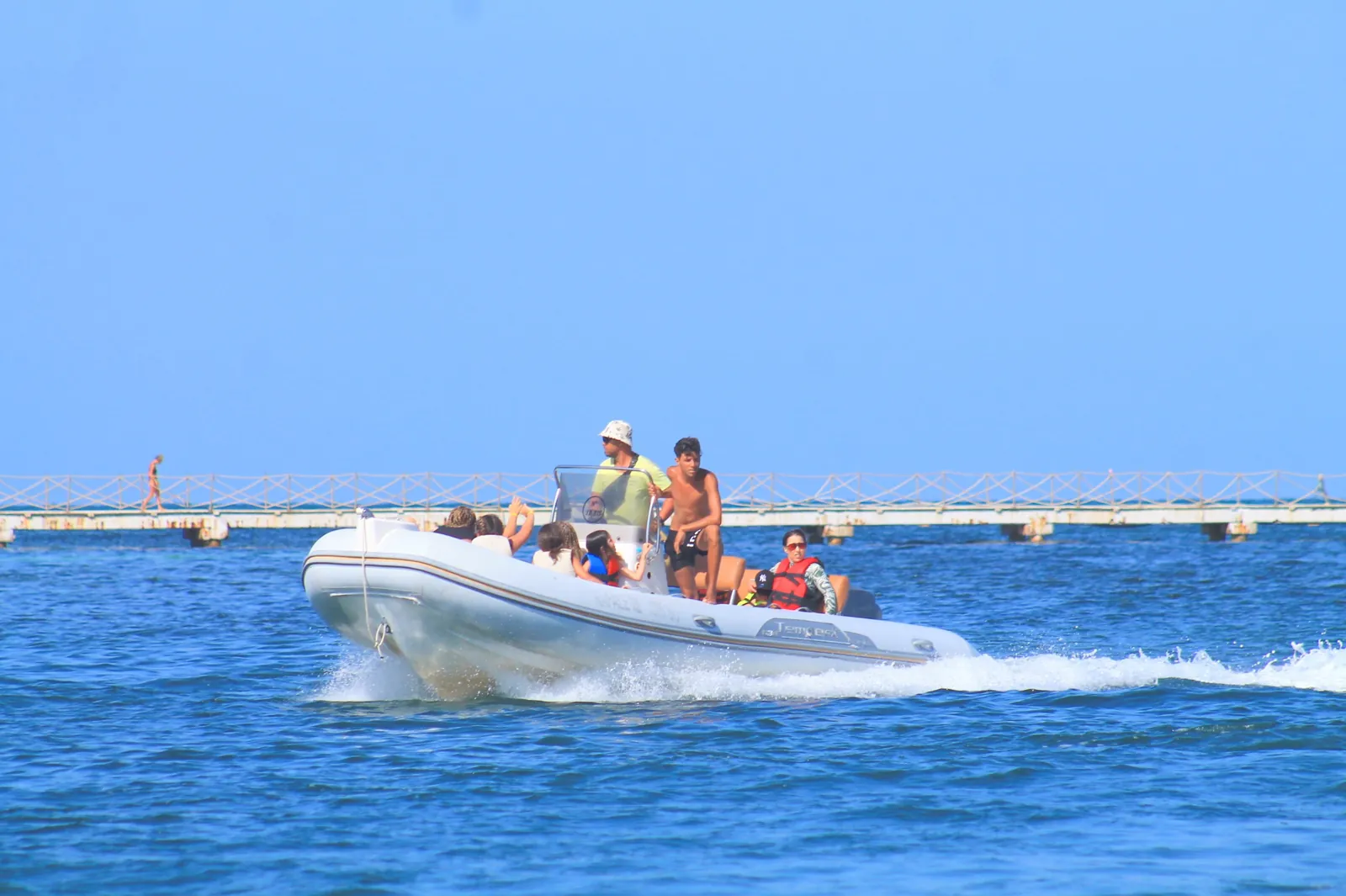 Speed Boat Djerba — Delfini e spiagge di sabbia bianca 4