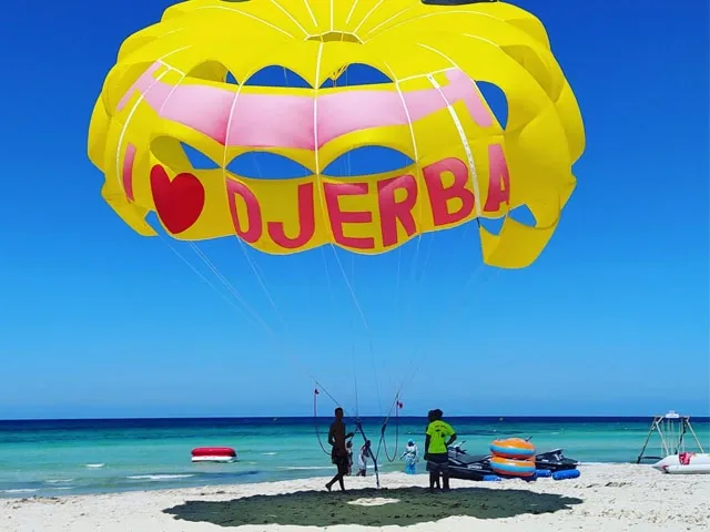 Parasailing Djerba
