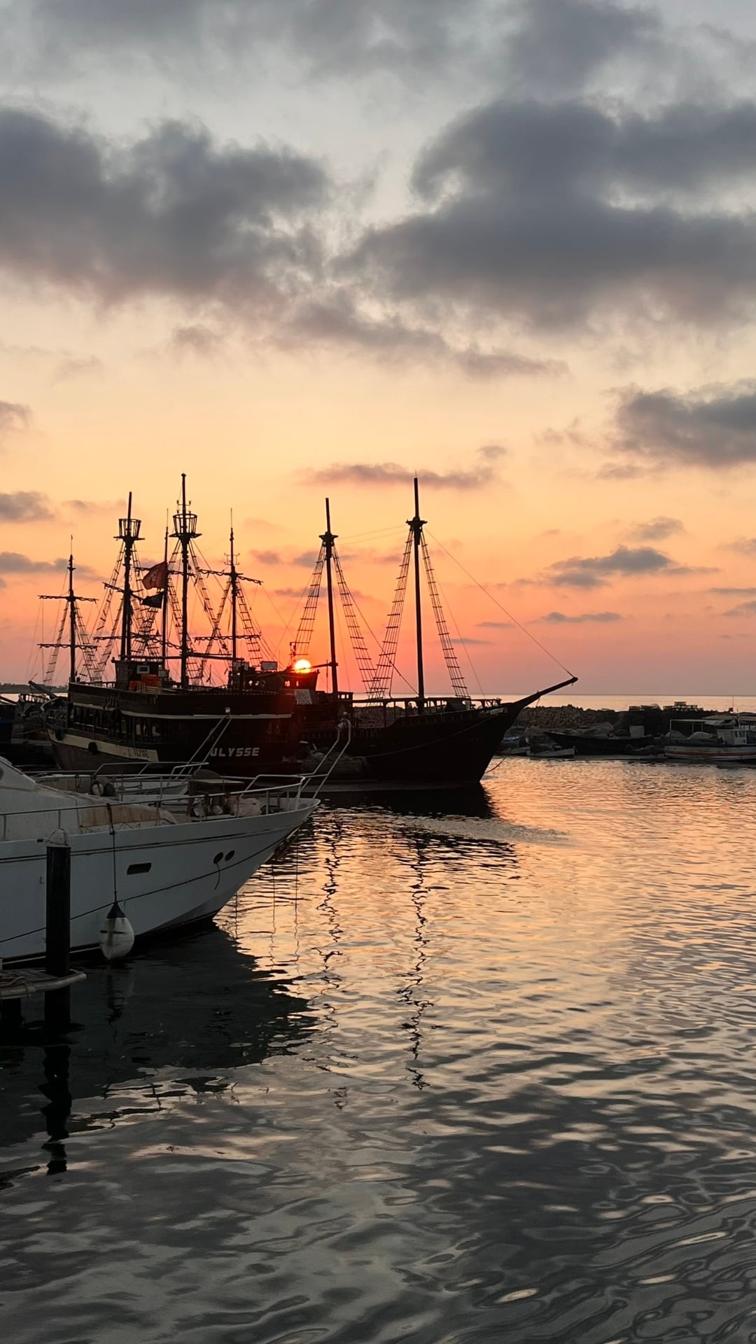 Pirate Boat Djerba — festive atmosphere